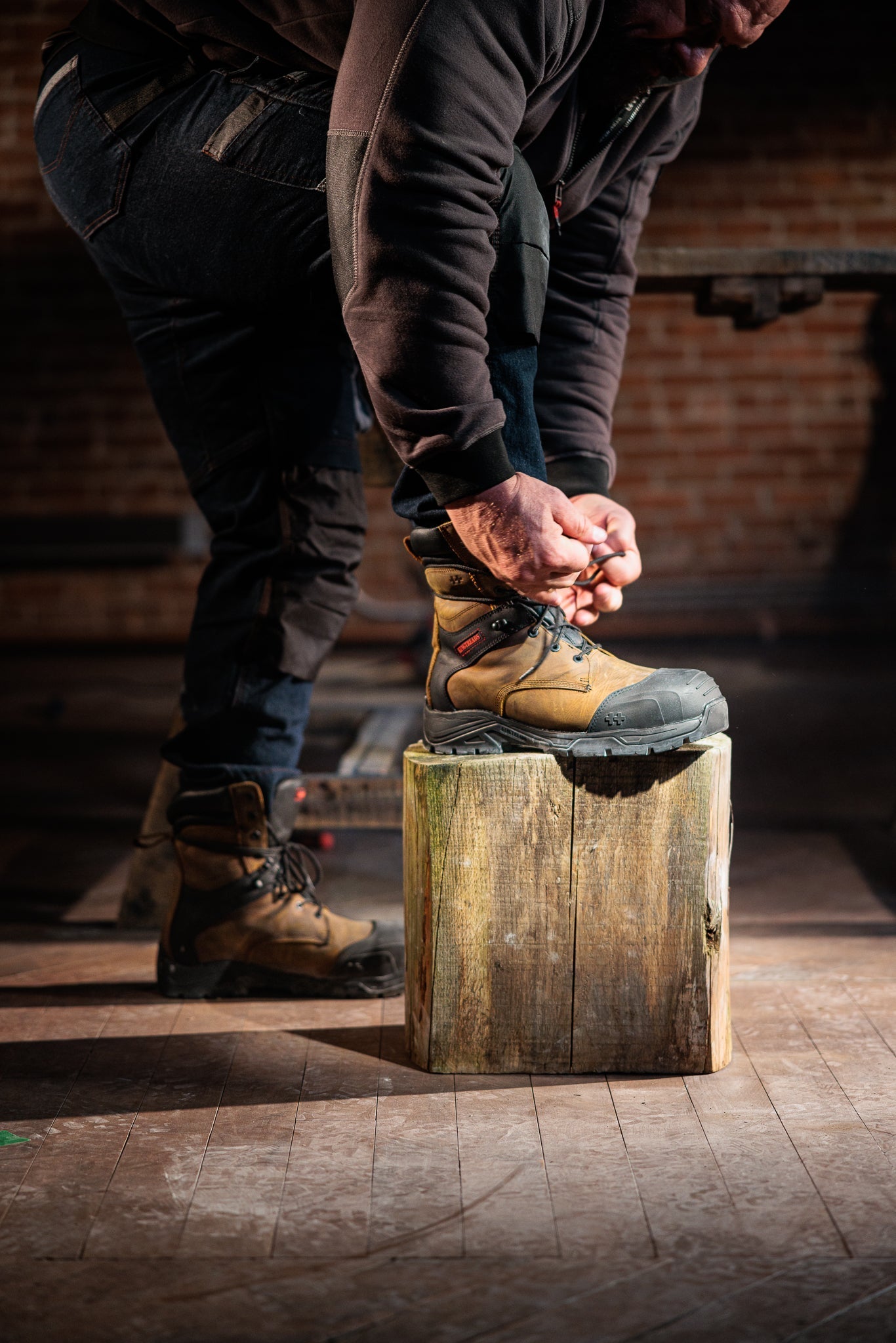 Quel type de bas choisir pour des bottes de construction